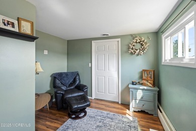 Welcome to Skippers Cove! This 3-bedroom home offers endless - photo 13