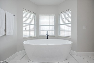 Experience fantastic waterfront living in Riverbend Estates, one - photo 14