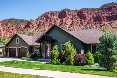 Luxury riverfront home on the Roaring Fork River in Glenwood - photo 14