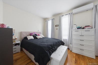 PRICE DROP! WILL BE DELIVERED VACANT! 5 BEDROOMS AND 3 - photo 20