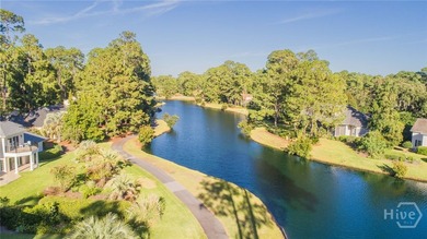 Elegant Lagoon-Front Home in Oakridge |4BR | 3.5BA | 4,722 Sq - photo 32