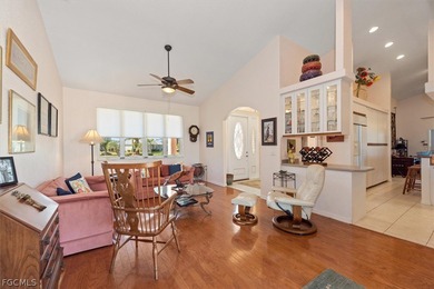 Welcome to Paradise! This beautiful 3 bedroom 2 1/2 bath direct - photo 8