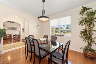Welcome to Paradise! This beautiful 3 bedroom 2 1/2 bath direct - photo 9