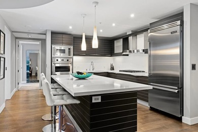 Sky-High Sophistication with Unrivaled Bay Views - A Downtown - photo 6