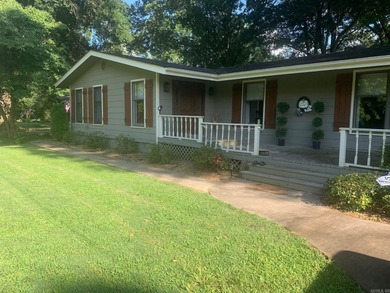 Wonderful RIVERFRONT home sitting on the banks of the LITTLE RED - photo 2