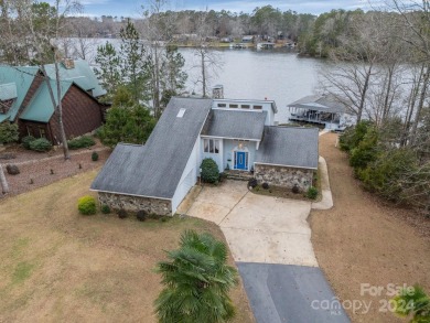 Lake Home For Sale in Mount Gilead, North Carolina