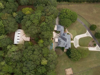 An extraordinary opportunity to own a true equestrian legacy - photo 4