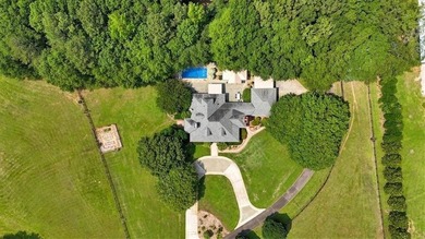 An extraordinary opportunity to own a true equestrian legacy - photo 5