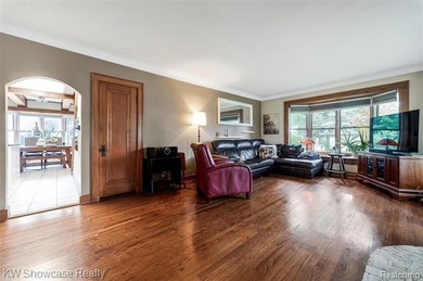 LOCATION, LOCATION, LOCATION, CLEAN UPDDATED 4 BDRM, 2 FULL BATH - photo 12