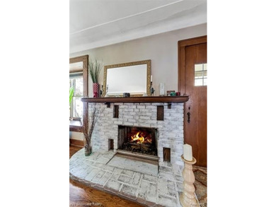 LOCATION, LOCATION, LOCATION, CLEAN UPDDATED 4 BDRM, 2 FULL BATH - photo 13