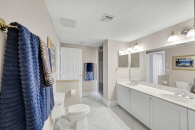 Rarely available penthouse in the sky with southwest facing - photo 20