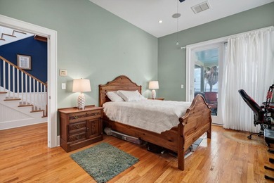 Spacious custom-built quality home offering OUTSTANDING OCEAN - photo 21
