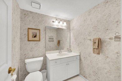 Rarely available penthouse in the sky with southwest facing - photo 23