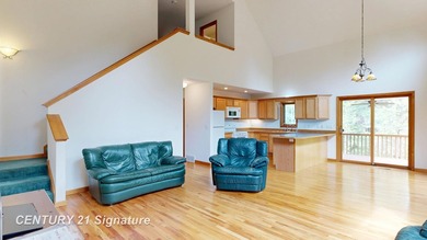 Waterfront property on Secord Lake/ Tittabawassee River! Home is - photo 9