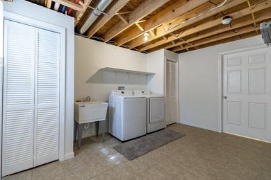 9 YEAR YOUNG RANCH HOME IN BEAUTIFUL LAKES OF THE FOUR SEASONS - photo 33
