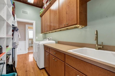 Spacious custom-built quality home offering OUTSTANDING OCEAN - photo 35