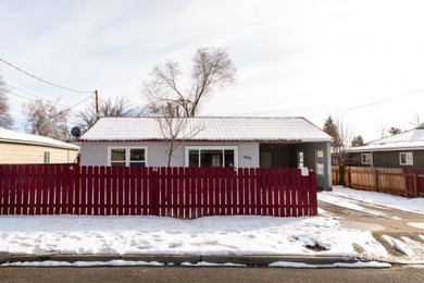 Goose Lake Home For Sale in Lakeview Oregon