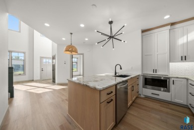 Cherry Lake Townhome/Townhouse For Sale in Sioux Falls South Dakota