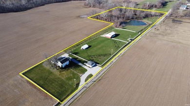 (private lake, pond, creek) Home For Sale in Connersville Indiana