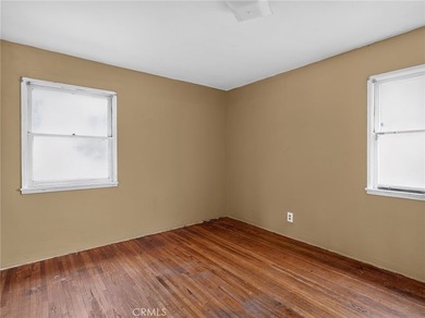 Charming Ventura Westside bungalow offering endless potential in - photo 12