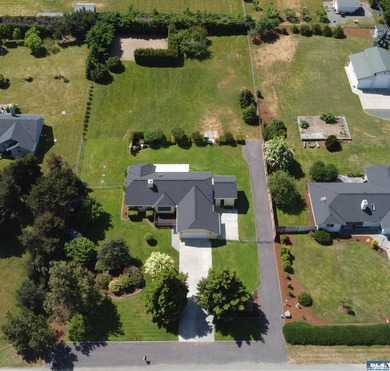 Your forever home awaits in this beautifully maintained - photo 23