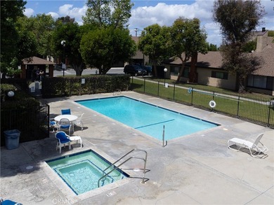 Welcome to this beautifully upgraded and exceptionally spacious - photo 24