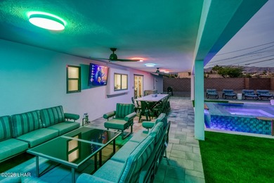 Completely remodeled and loaded with upgrades, this stunning 3 - photo 28