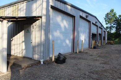 4,288 sqft Office/House, 50X90 insulated red iron shop, 2500 - photo 36