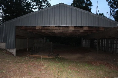 4,288 sqft Office/House, 50X90 insulated red iron shop, 2500 - photo 38