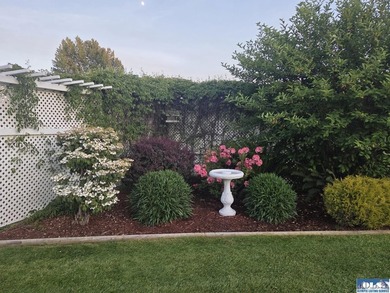 Your forever home awaits in this beautifully maintained - photo 38