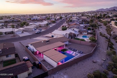 Completely remodeled and loaded with upgrades, this stunning 3 - photo 40