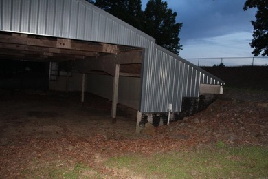 4,288 sqft Office/House, 50X90 insulated red iron shop, 2500 - photo 41