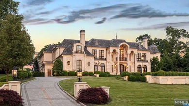 Hudson River Home For Sale in Cresskill New Jersey