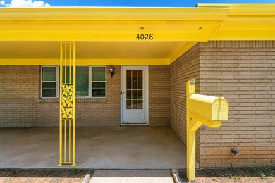 Welcome to 4028 Shawnee Trail-a home that gives you the space - photo 6