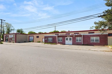 Great Industrial/Business/Commercial Building. One story - photo 10