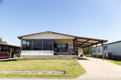 Lake Hamilton Home Sale Pending in Winter Haven Florida