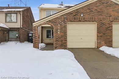 Detroit River Townhome/Townhouse For Sale in Detroit Michigan