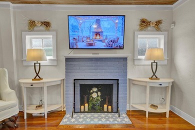 Step into Casa las Flores, an exquisite 1925 sanctuary that - photo 12