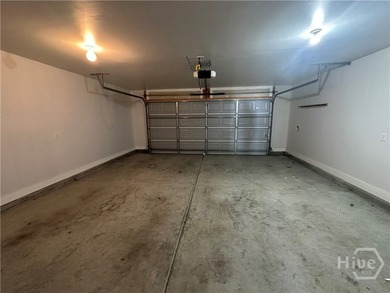 Priced to sell, this exceptional 3-bedroom, 2-bath home offers - photo 16