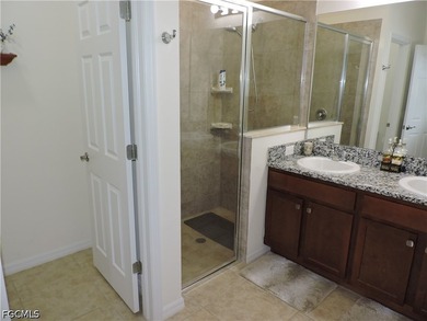MOVE IN READY AND EXTREMELY CLEAN! PICTURE PERFECT! ~ This - photo 23