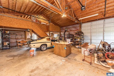 Lovely home with partial views of the Mountains and the Strait - photo 29