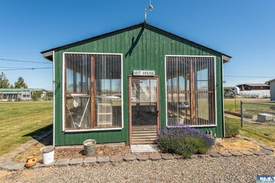 Lovely home with partial views of the Mountains and the Strait - photo 30