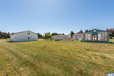 Lovely home with partial views of the Mountains and the Strait - photo 50