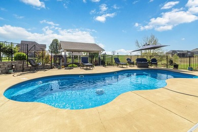 Welcome to lake living at its finest in Allen*s Landing! This - photo 2