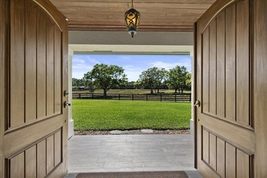 A rare 12-ACRE PRIVATE ESTATE offering exceptional luxury and - photo 14