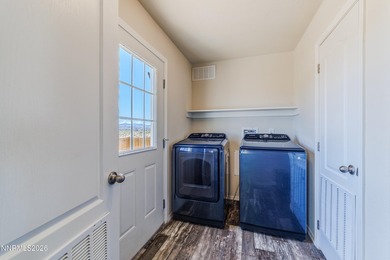 Welcome to 1785 E. Antelope Street in Silver Springs-a like-new - photo 10