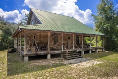 Lake Ocklawaha Home For Sale in Fort Mccoy Florida