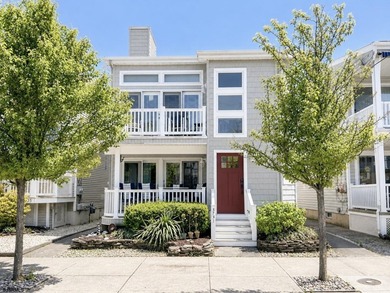 Just 1 block from the beach, this inviting first floor Ocean - photo 2