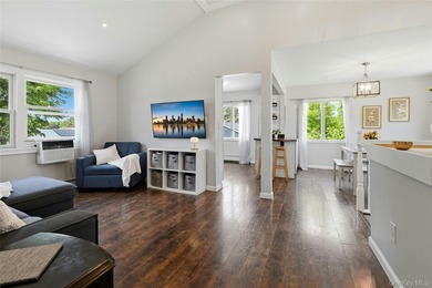 Stunning, Fully Renovated High Ranch in the Heart of East - photo 3