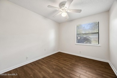 Ready for a quick move-in! This home offers tiled flooring - photo 25